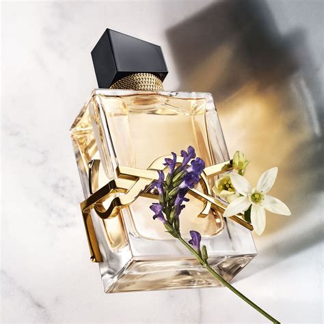 Libre Eau de Parfum Donna di Yves Saint Laurent ≡ SEPHORA